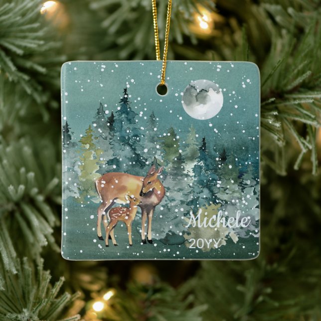 Down Fawn Deer Forest Full Moon Snowfall Wasserfar Keramikornament (Baum)