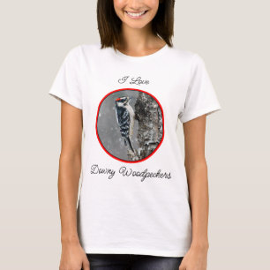 Downy Woodpecker in Snow - Original Foto T-Shirt