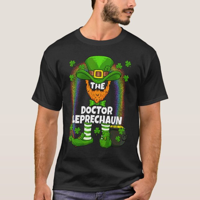 Dr. Leprechaun Familie Matching St Patricks Day T-Shirt (Vorderseite)