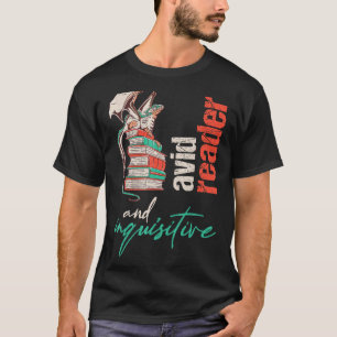 Drache auf Büchern Avialer Leser und neugierig Für T-Shirt