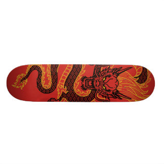 Drache: Golden Skateboard