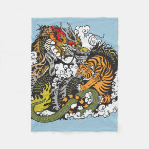 Drache und Tiger Fighting Fleecedecke