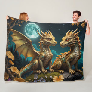 Drachen im Mondlicht Fleecedecke