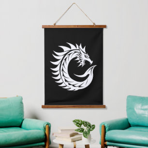 Drachengestalteter Buchstabe C, Dragonalphabet, Mo Wandteppich Mit Holzrahmen