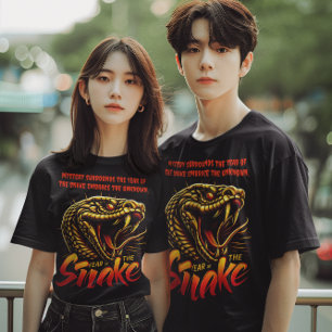 Drachenkunst für das chinesische Neujahr 2025 T-Shirt