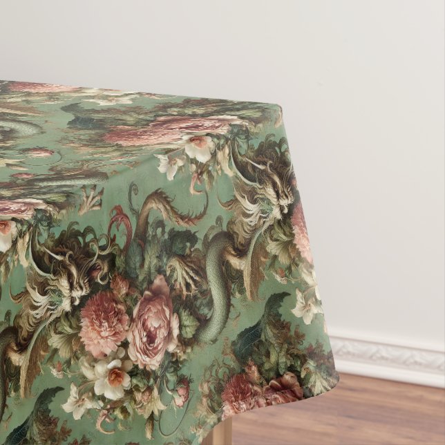 Dracs Prunk – Gothic Medium Print Tischdecke (Beispiel)
