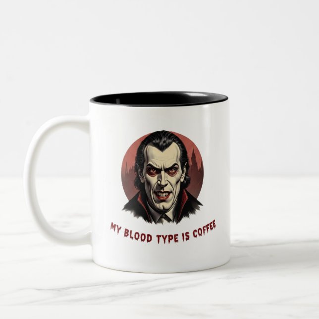 Dracula "Mein Bluttyp ist Kaffee" Funny Mug Zweifarbige Tasse (Links)
