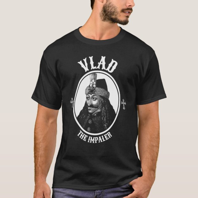 Dracula Vlad Der Untote Werfer T-Shirt (Vorderseite)