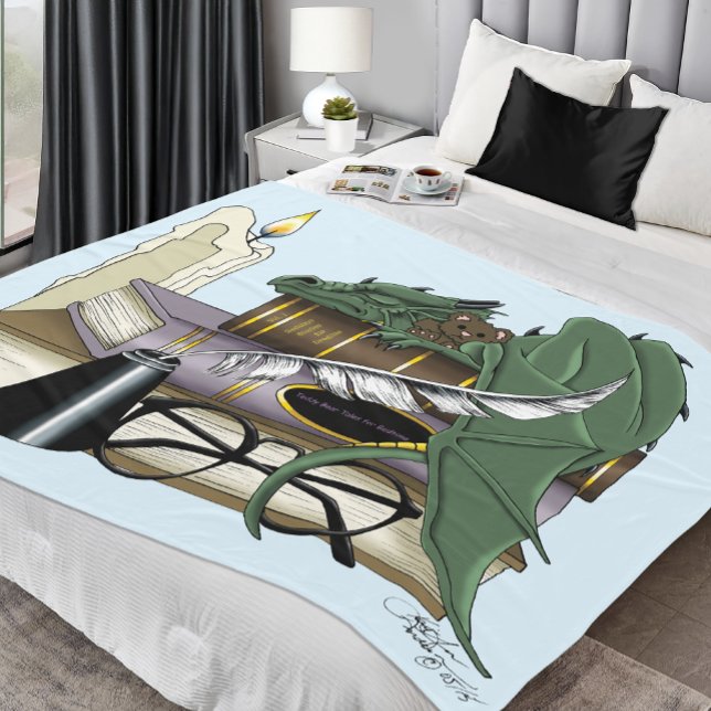 Dragon Green Sleeping Books Fleecedecke (Von Creator hochgeladen)