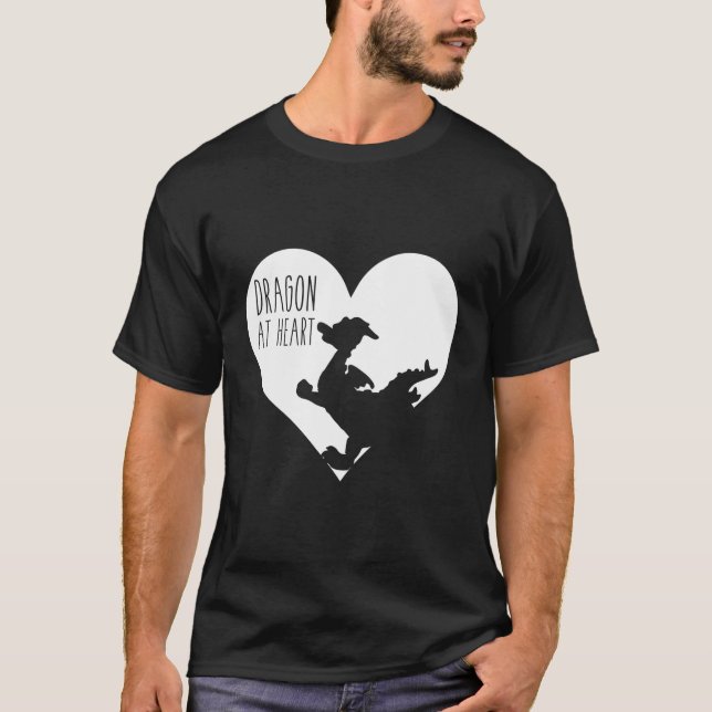 Dragon im Herzen T-Shirt (Vorderseite)