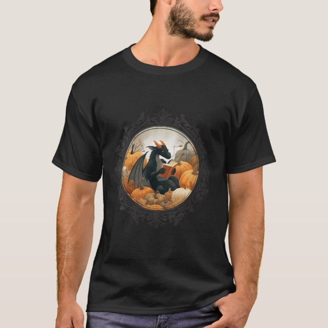 Dragon liest Bücher mit Fall Pumpkin Fant T-Shirt (Vorderseite)