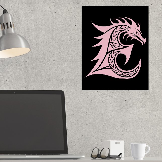 Dragon Styled Letter E, Dragon Alphabet, Monogramm Foliendrucke (In Situ (Schreibtisch))
