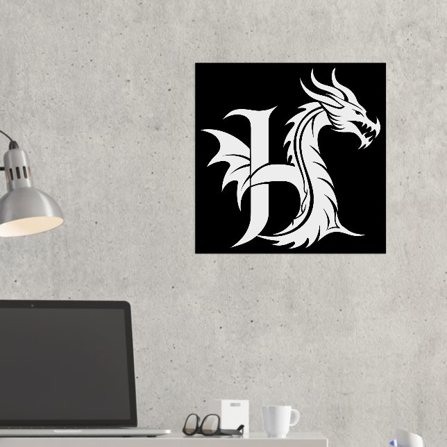 Dragon Styled Letter H, Dragon Alphabet, Monogramm Foliendrucke (In Situ (Schreibtisch 2))