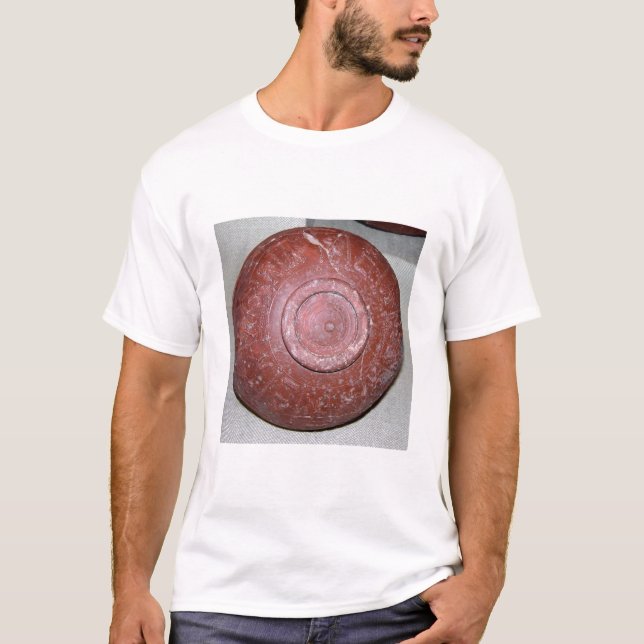 Dragondorff Schale, c.150 BC (Tonwaren) T-Shirt (Vorderseite)