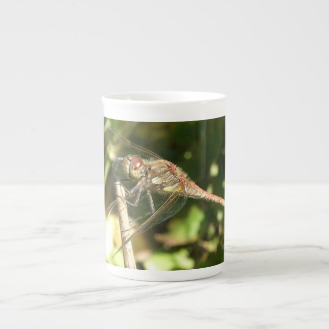 Dragonfly auf der Twig-Tasse Prozellantasse (Vorderseite)