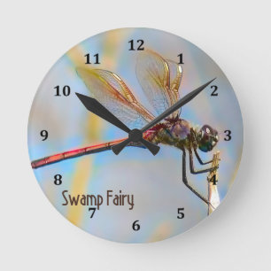 Dragonfly-Design mit goldaussehender Uhr