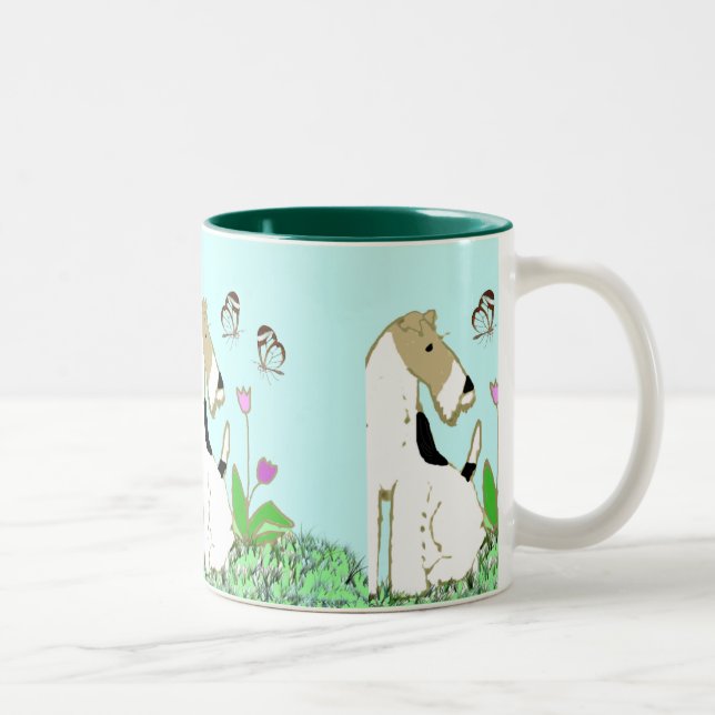 Draht-Foxterrier und Schmetterlinge Zweifarbige Tasse (Rechts)