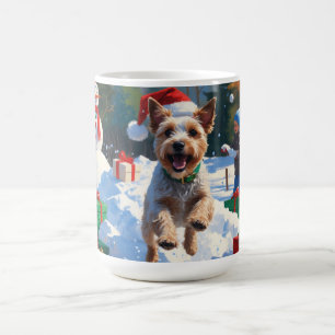 Drahthaar-Fox-Terrier läuft durch Schnee mit Weihn Kaffeetasse
