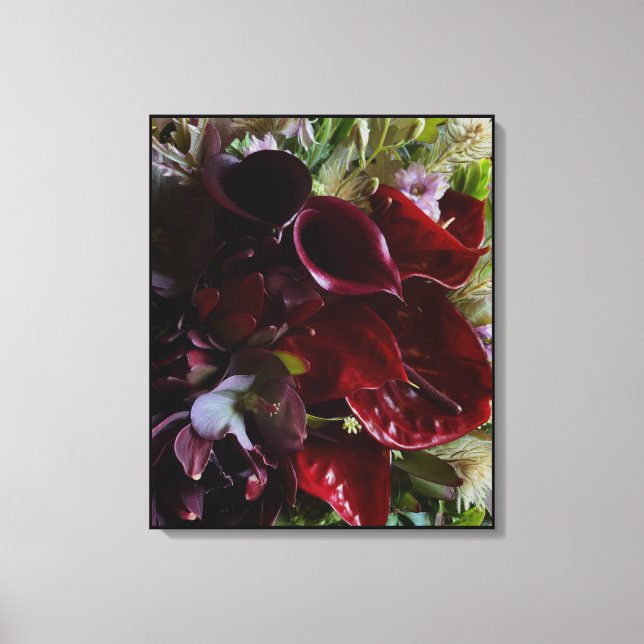Dramatic Burgundy Floral Canvas Leinwanddruck (Vorderseite)