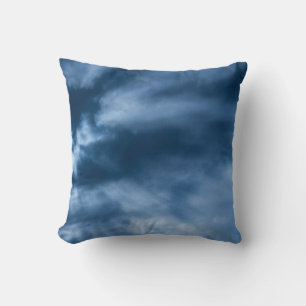 Dramatisch Abstrakte Stormy Dark Blue Sky Wolken Kissen