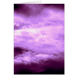 Dramatischer Lila Himmel