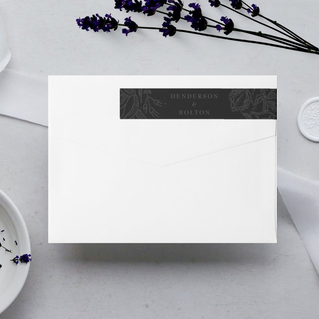 Dramatisches Schwarzes auf Schwarz-Flora-Kranz-Hoc (Von Creator hochgeladen)