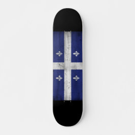 Drapeau du Québec style grunge érodé Skateboard