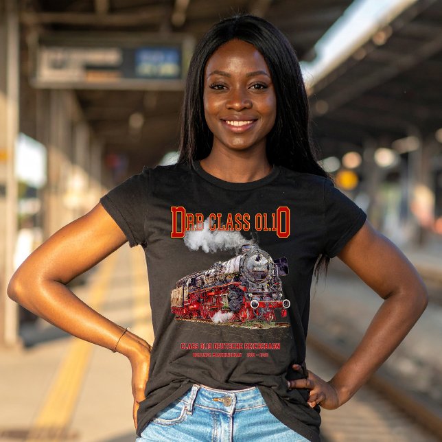 DRB Class 01.10 Steam Train. Deutsche Reichsbahn T-Shirt (DRB Class 01.10 Steam Train. Deutsche Reichsbahn. Womens Basic T-Shirt)