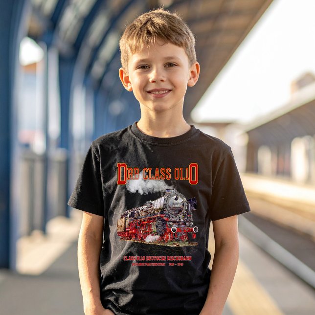 DRB Class 01.10 Steam Train. Deutsche Reichsbahn T-Shirt (DRB Class 01.10 Steam Train. Deutsche Reichsbahn. Boy Basic T-Shirt )