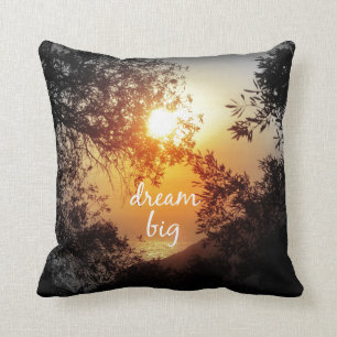 Dream Big Quote Kissen
