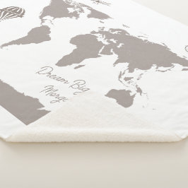 Dream Big World Traveller Personalisierter Babynam Sherpadecke