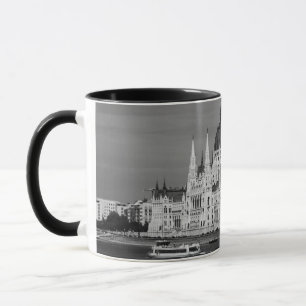 Dreamscape Palace Panorama Schwarz-Weiß-Tasse Tasse