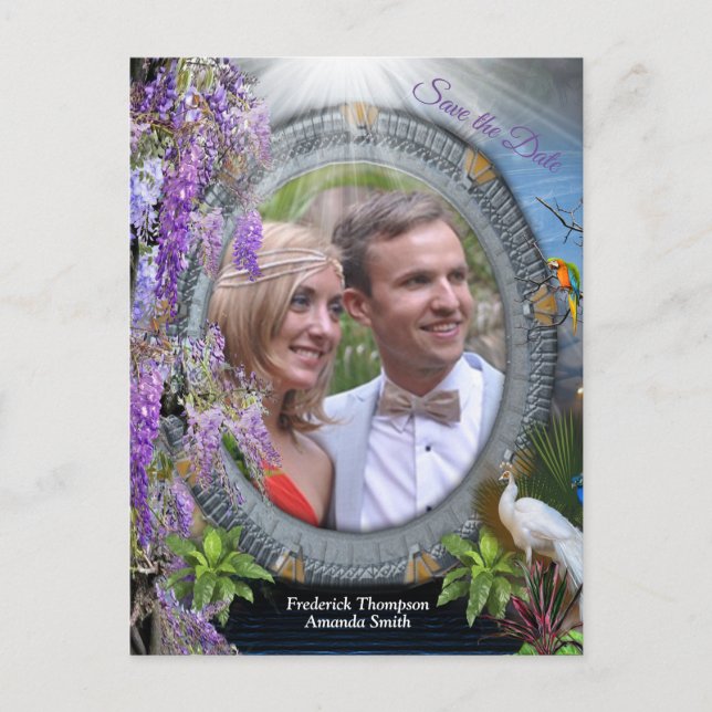 Dreamscape Wisteria Blume rund um ein Portal Ankündigungspostkarte (Vorderseite)