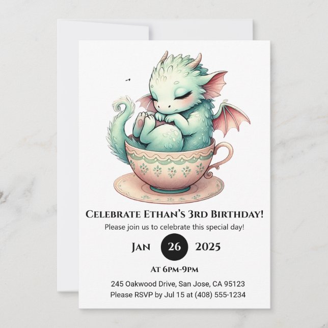 Dreamy Baby Dragon im Vintagen Teacup Geburtstag Einladung (Vorderseite)