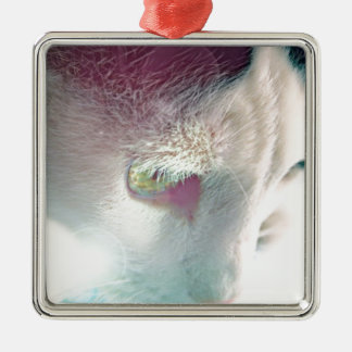 Dreamy Cat Portrait Ornament Aus Metall