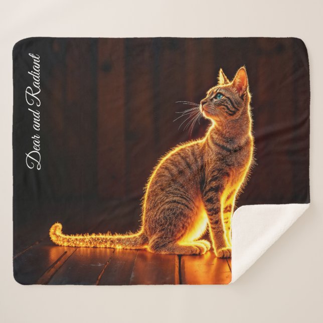 Dreamy feline art gold cat portrait schöne Haustie Sherpadecke (Vorderseite (Horizontal))