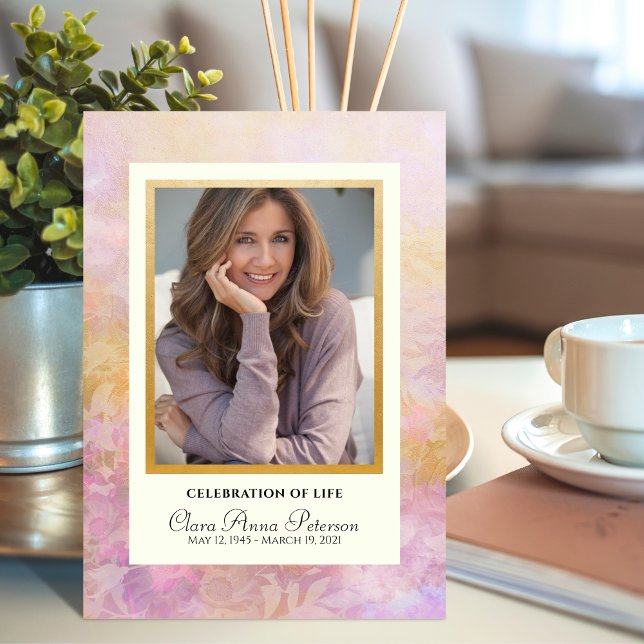 Dreamy Florals Feier des Programms Leben Programm (Von Creator hochgeladen)