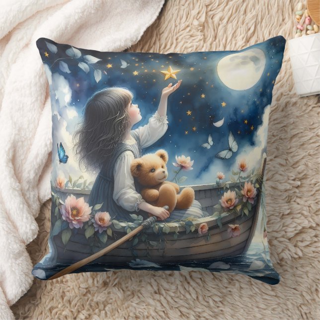 Dreamy Girl Rowing Boat Moonlit Fantasy Scene Kissen (Decke)