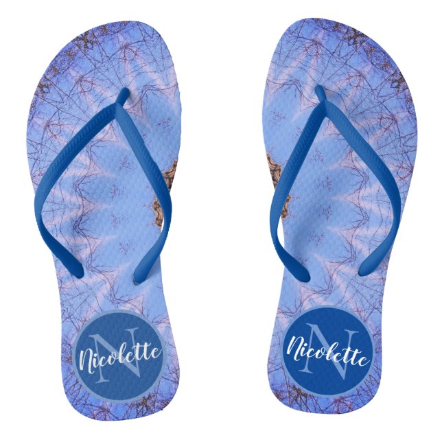Dreamy Monogram Blue Mandala Monogram Flip Flops (Fußbett)