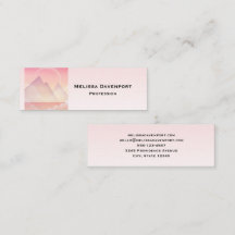 Dreamy Pastel Mountain Landschaft