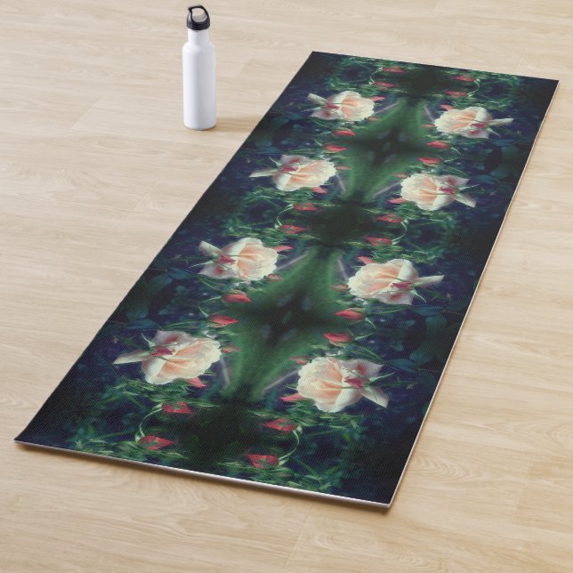 Dreamy Peach Rose und Buds Abstrakt Yogamatte (Beispiel)