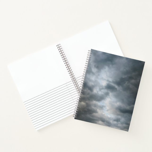 Dreamy Storm Clouds Breaking Sketch Journal Notizbuch (Innenseite)