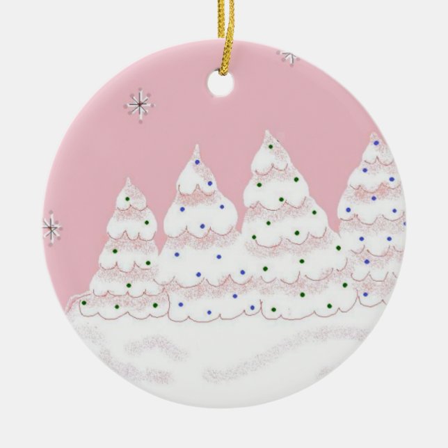 Dreamy White Christmas Trees Keramikornament (Vorne)