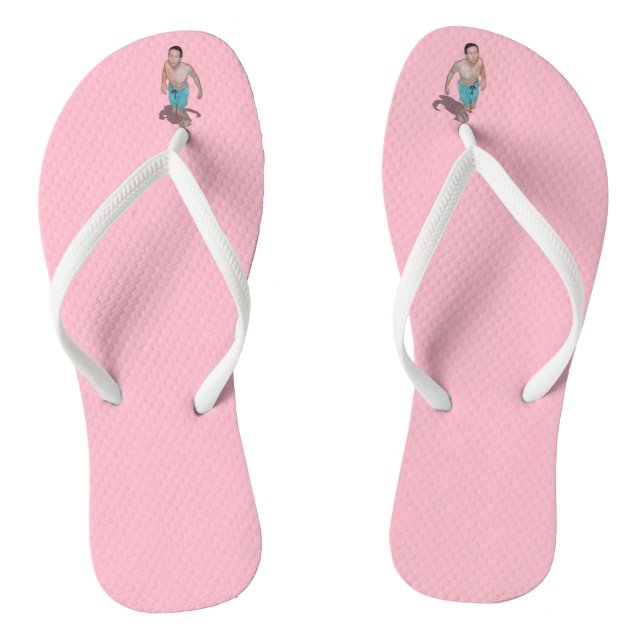 Drehen Sie Reinfälle um - kleiner Typ zwischen Flip Flops (Fußbett)