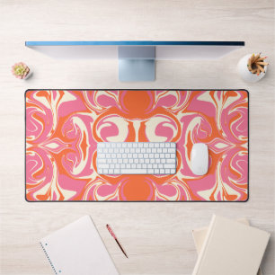 Drehmuster in Rosa, Orange und Creme Schreibtischunterlage