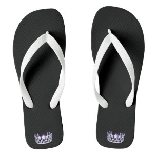 Dreht erwachsenes silbernes Kronen-Weiß Flip Flops