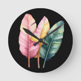 Drei Bananen Blätter in Pastellfarben  Runde Wanduhr