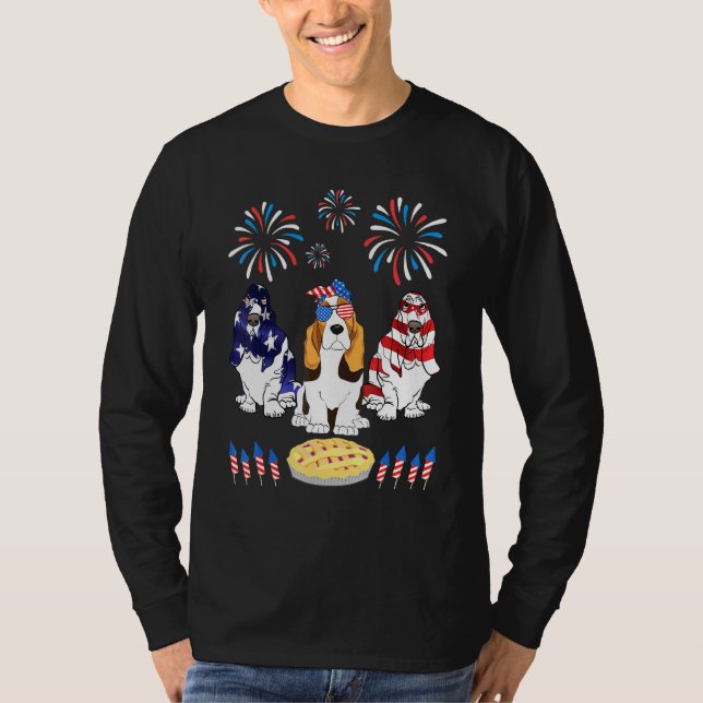 Drei Basset Hound Hunde tanzen US Flag Firework Ca T-Shirt (Vorderseite)