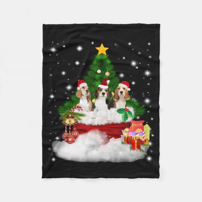 Drei Beagle Weihnachtsmann mit Weihnachtsbaum Fleecedecke (Vorderseite)