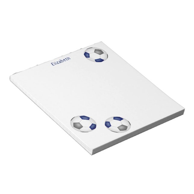 drei blaugraue Fußballbälle personalisiert Notizblock (angewinkelt)